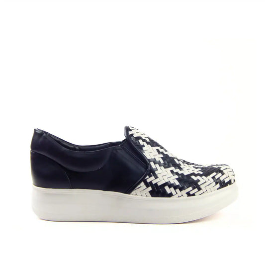 Hand - Braided Sneakers with 2 Straps - scarpehandmade