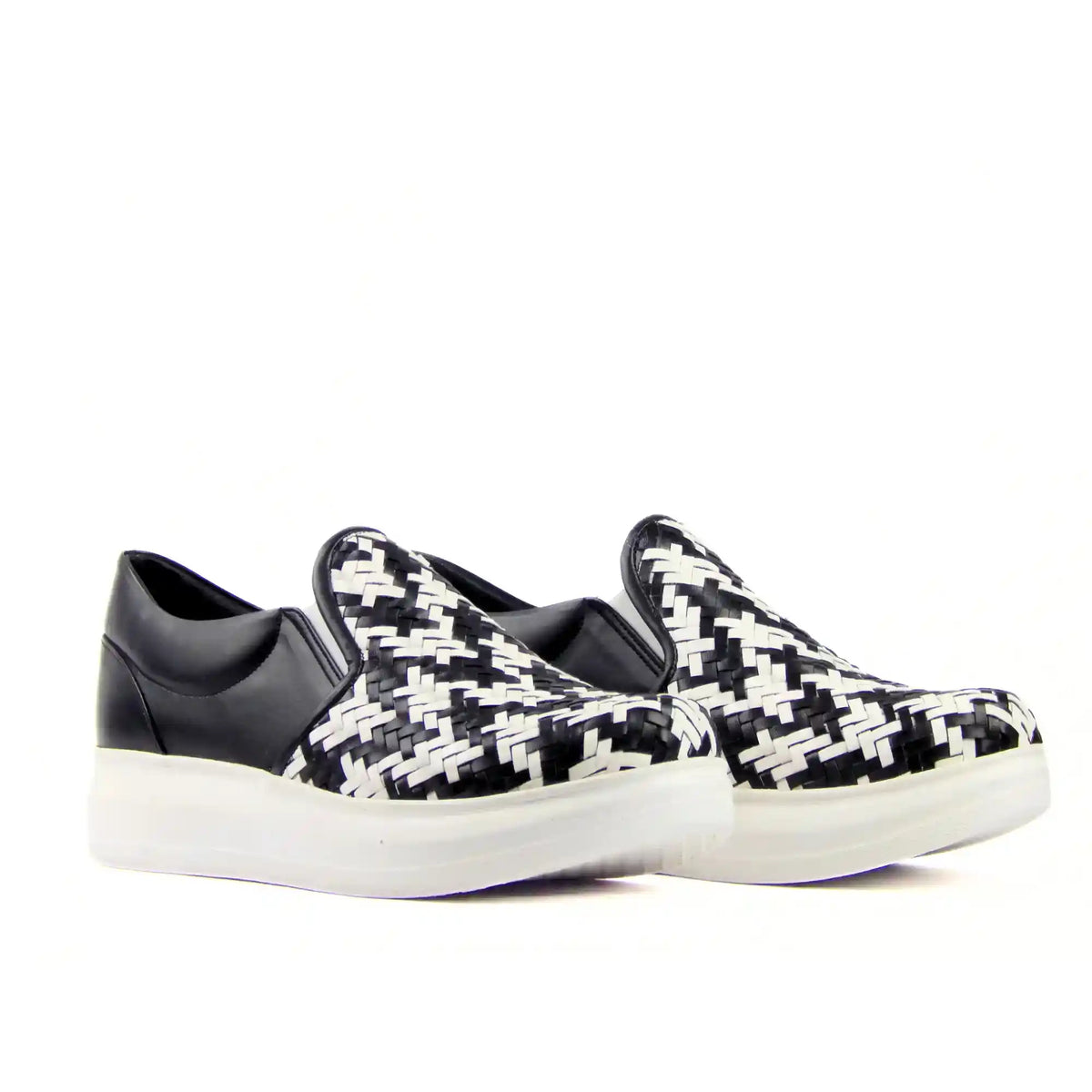 Hand - Braided Sneakers with 2 Straps - scarpehandmade