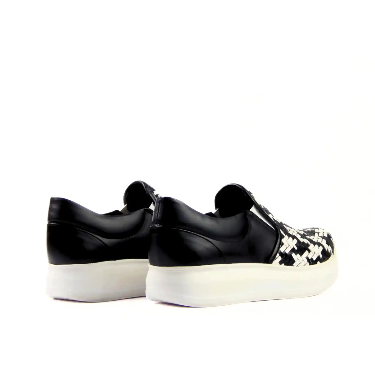 Hand-Braided Sneakers with 2 Straps R910 - Scarpe
