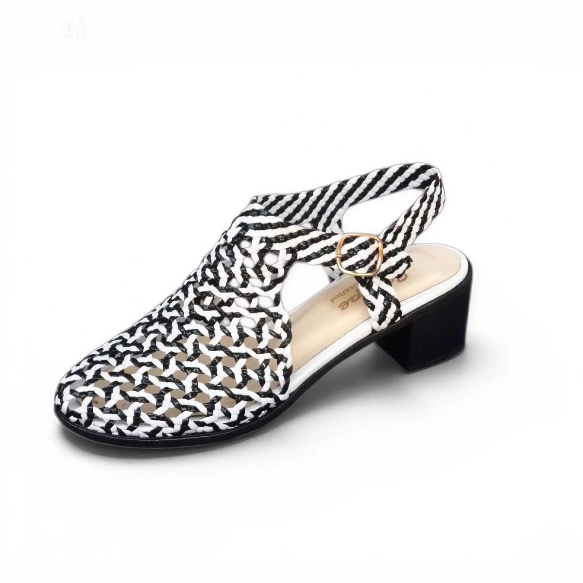 sandal vesba handbraided  R450 3cm
