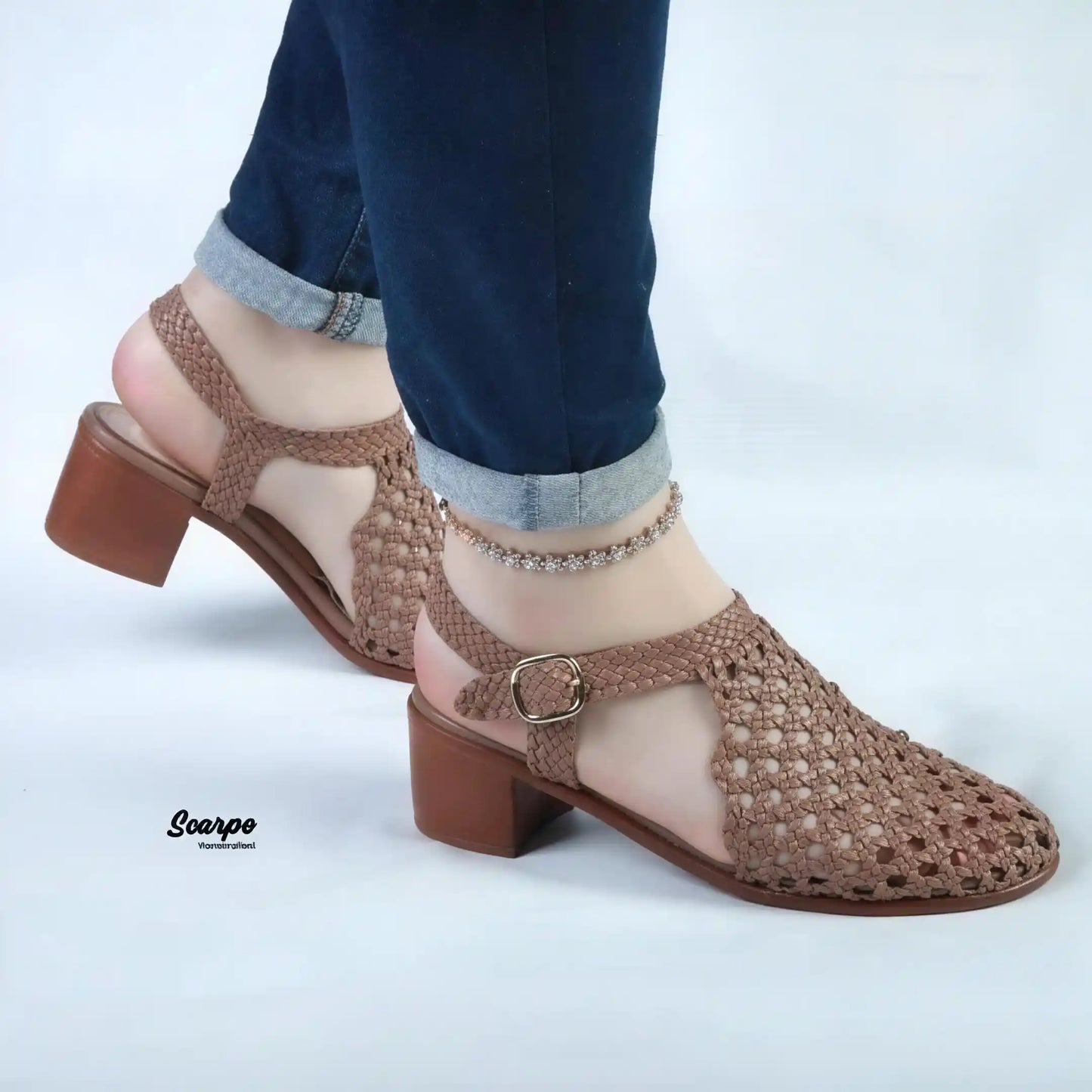 sandal vesba handbraided  R450 3cm