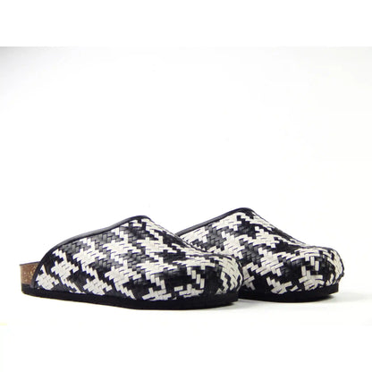 Houndstooth Clogs R1070 - Genuine Leather, photo 2 - Scarpe Handmade