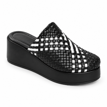 Sabot wedge 6cm — Black with white checked bands woven slip-on mule with a wedge sole, front angled view — Scarpe Handmade