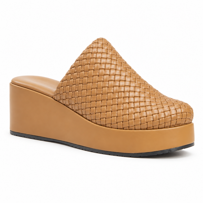 Sabot wedge 6cm — Tan woven slip-on mule with a wedge sole, front angled view — Scarpe Handmade