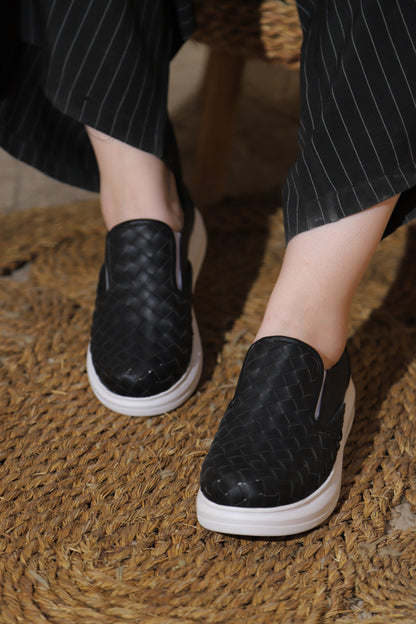 Aura Woven Slip-On