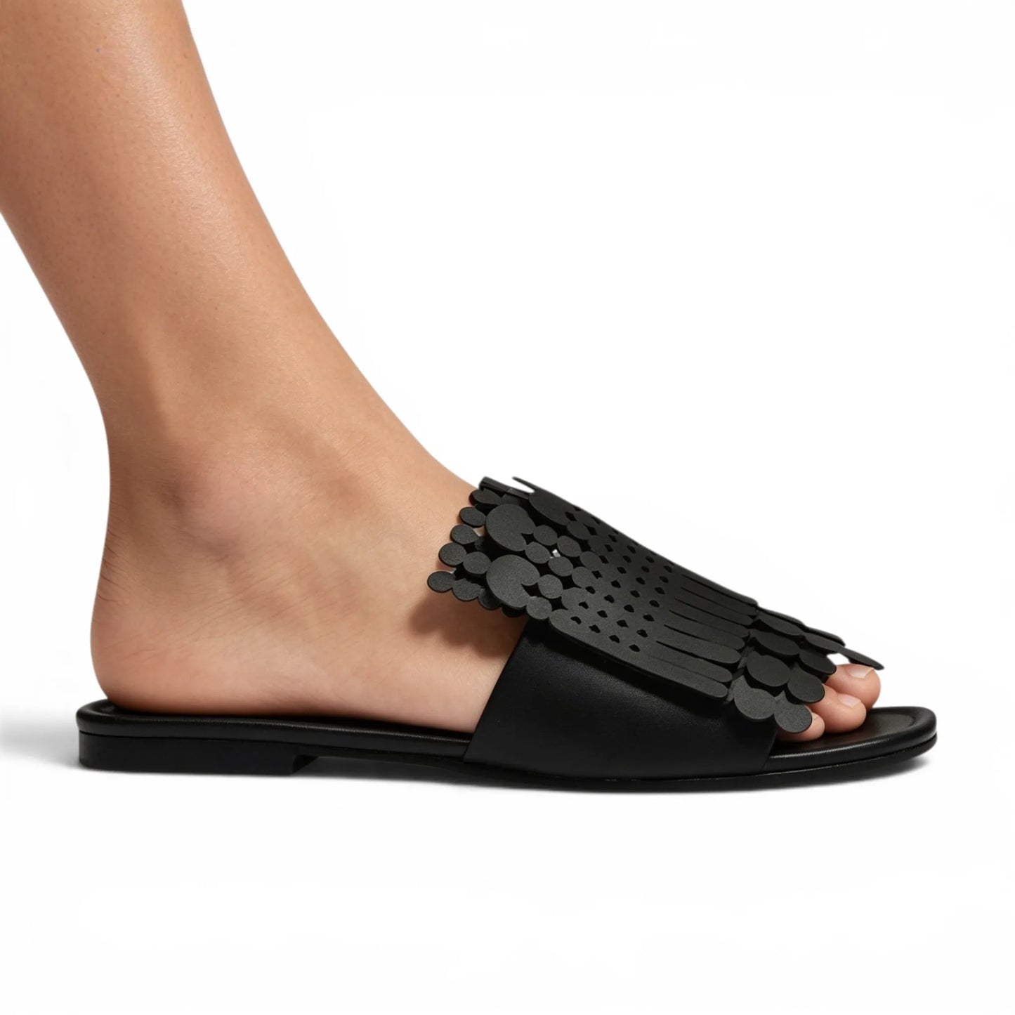 Fringe Disc Leather Slide R101