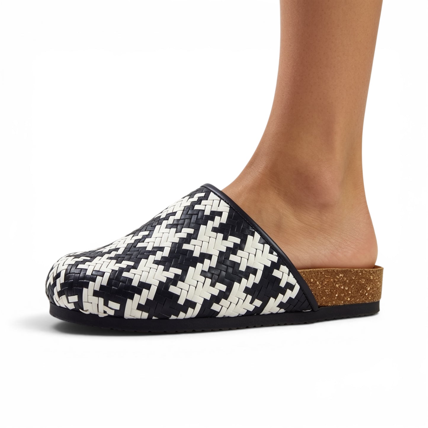 Black and White Houndstooth Clogs R1075